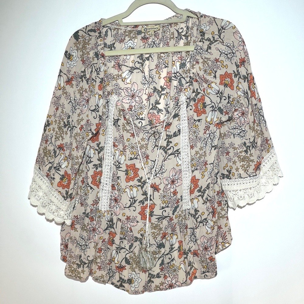 Democracy Floral Crochet Lace Babydoll Peplum Peasant Top Sz L Boho Bell Sleeve